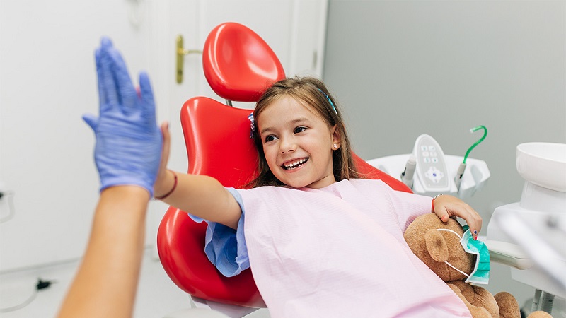 مزایای دندان پزشکی کودکان